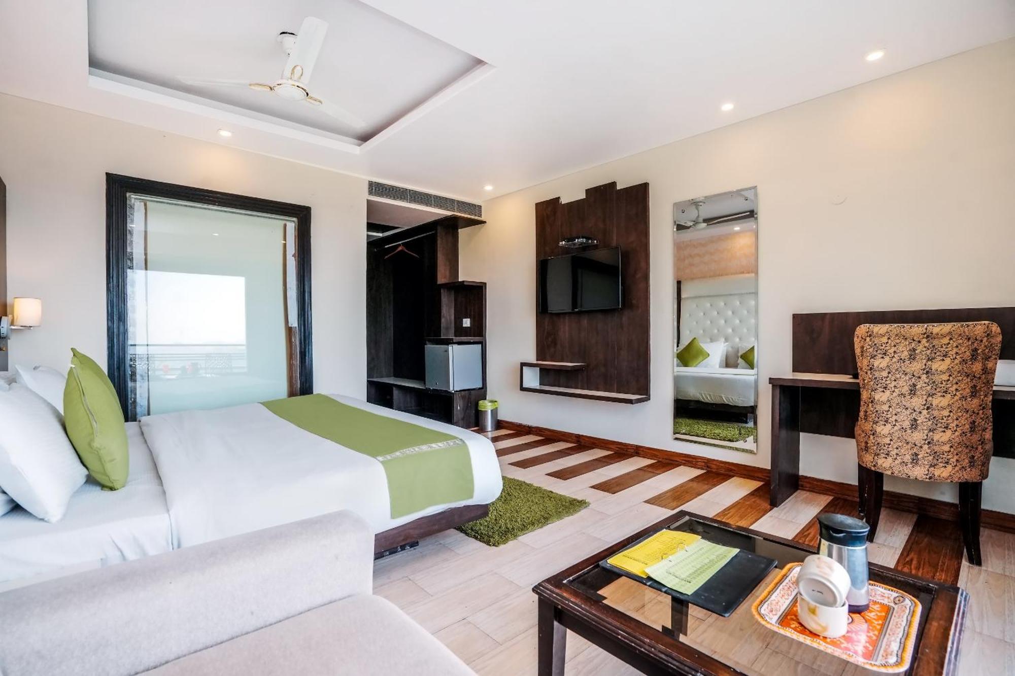 Aachman Nature Valley Resort Mashobra By Naina Staycation- Private Parking - Balcony And Valley View Rooms Σίμλα Εξωτερικό φωτογραφία